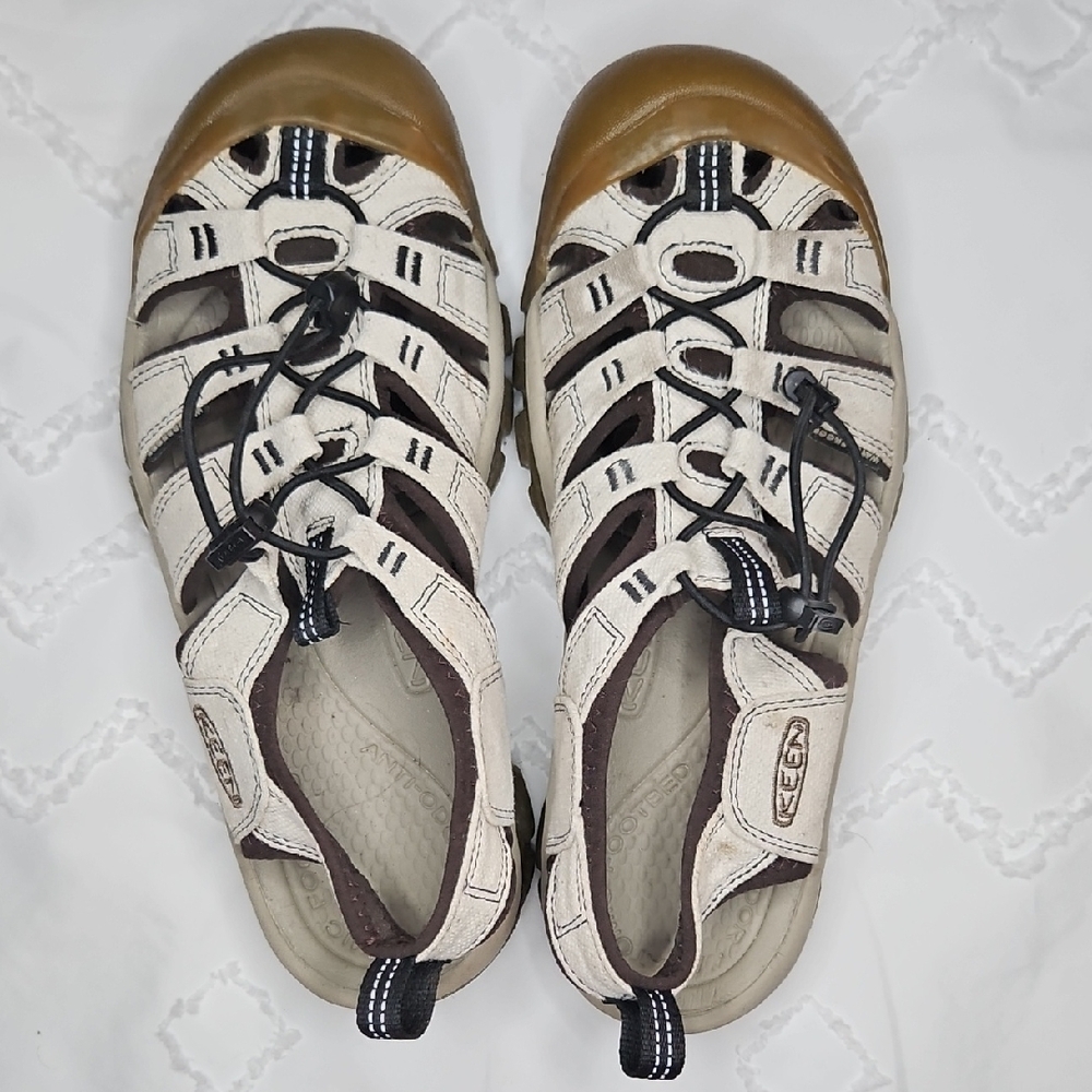 KEEN Cream Canvas Sandals